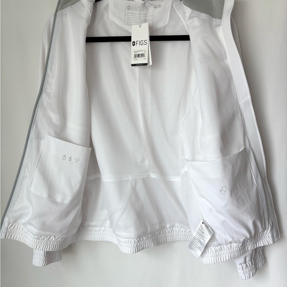 Figs White “Sydney” Scrub Jacket - Picture 5 of 6
